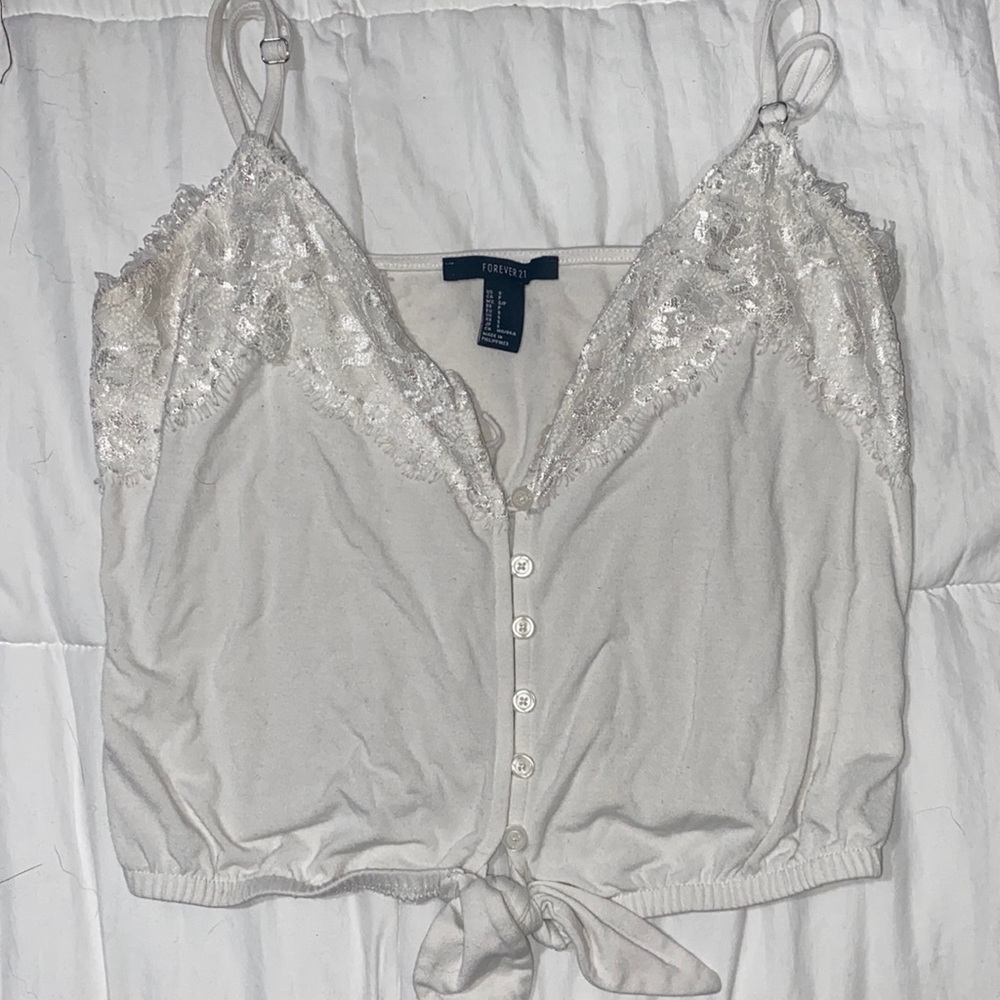 white lace tank